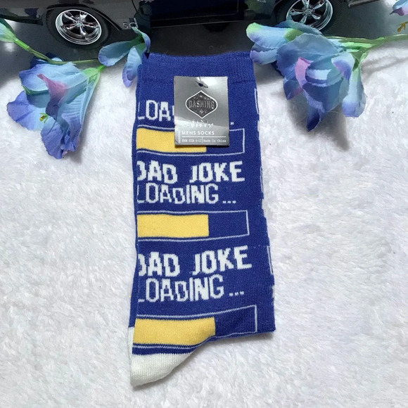 Dashing Fine Gifts NWT 1 Pair Crew Men's Socks Size 6-12 - Picture 3 of 5